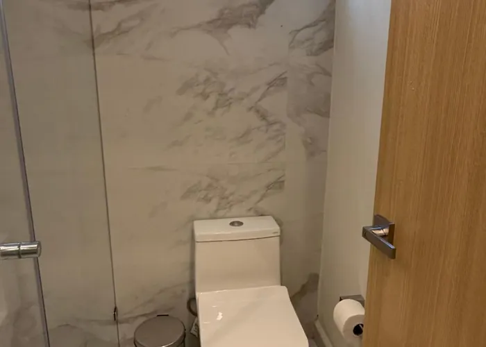 Apartamento Praga 6 New Cozy 1br Unbeatable Location
