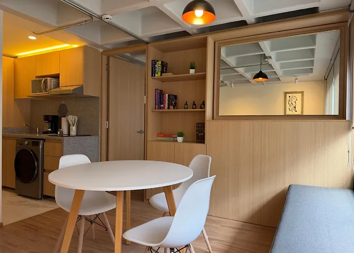 Apartamento Praga 6 New Cozy 1br Unbeatable Location *